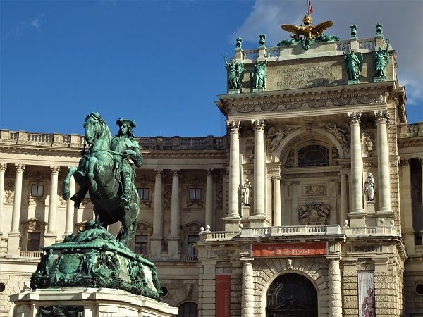 Überblicksführung Wien Neue Burg Heldenplatz