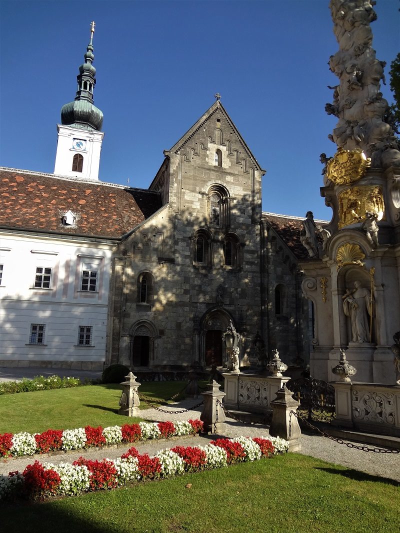 Tagesfahrt Wienerwald Stift Heiligenkreuz