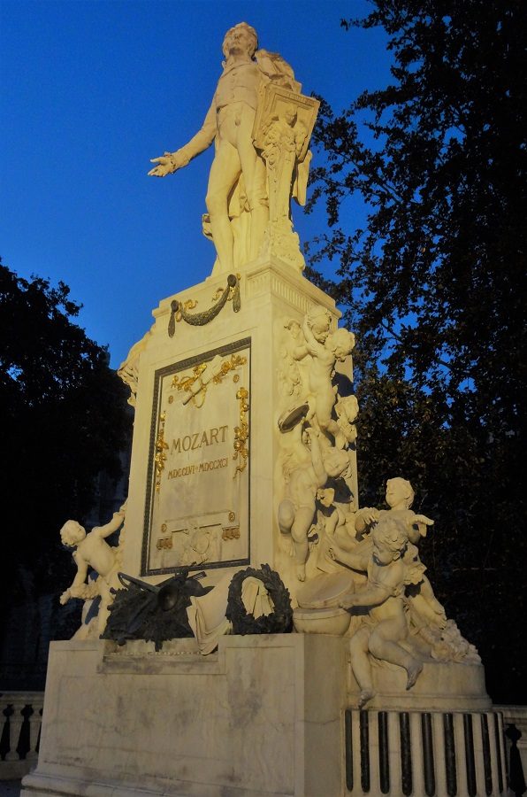 Abendspaziergang Wien Mozart
